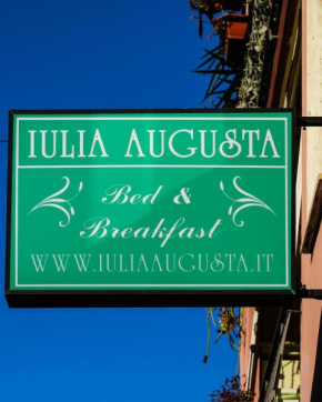 Гостиница B&B Iulia Augusta  Альбенга